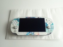 送料無料 SONY PlayStation Vita 初音 ミク Limited Edition Wi‐Fiモデル PCHJ-10001 + ソフトもう1本 美品_画像4