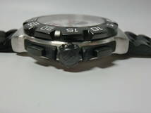【№9136-O6003ゴ】中古良品：タグホイヤーQZ CAC111-0 フォーミュラ1 プロフェッショナル200m クロノ デイト 白文字盤 メンズ腕時計_画像4