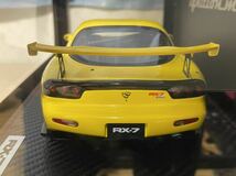 イグニッションモデル IG2229 1/18 Mazda RX-7 (FD3S) Yellow オンライン限定 エンジンモデル付き　ignition model 2229 13B_画像4