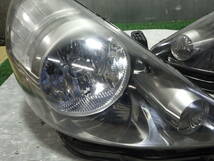 売り切り DBA-GD3 フィット GD4 P4945 HID レベ付 ヘッドライト 左右 06-03-13-902 B2-L4-4 スリーアール長野_画像2