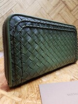 新品　未使用　希少デザイン　ボッテガヴェネタ 長財布 イントレチャート BOTTEGA VENETA 小銭入れ ラウンドファスナー_画像2