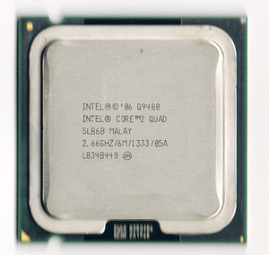 ☆INTEL CORE 2 QUAD SLB6B 2.66 GHz /6M/1333/05A　LGA775　【中古×1個】 