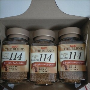 UCC 114 The * Blend instant coffee 3 piece set ... fragrance . soft . taste ..* worker. .. drip . exhibiting **