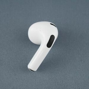 Apple AirPods 第三世代 左イヤホンのみ USED品 L 片耳 左耳 A2564 ワイヤレスイヤホン 耐汗 耐水 MME73J/A 完動品 中古 KR V0200