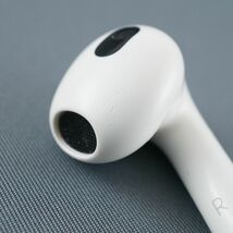 Apple AirPods 第三世代 右イヤホンのみ USED品 R 片耳 右耳 A2565 ワイヤレスイヤホン 耐汗 耐水 MME73J/A 完動品 中古 KR V0213_画像8