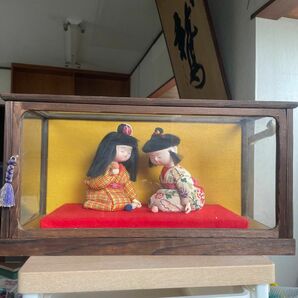日本人形　 置物　鞠遊び　女の子　着物　手毬　ガラスケース