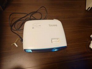 Benq プロジェクター TK800M