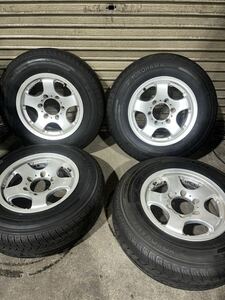 ハイエース　バリ山　ほぼ未使用　タイヤホイール4本セット　195/80R 15 15×6.5J タイヤセット 