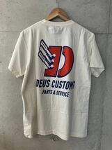 新品 デウスエクスマキナDeus Ex Machina ロゴTシャツ ポルトガル製　サイズM ラスト一枚！_画像2