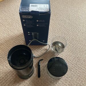 DeLonghi デロンギ KG200J カッター式コーヒーグラインダー