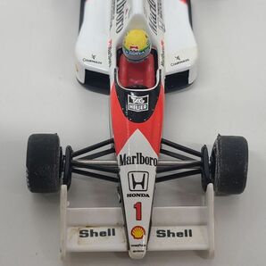 ミニカー / McLaren HONDA MP 4/5 Ayrton SENNA Ref.021 / BOSS COURTAULDS / FORMULA 1 MODELS / ONYX / 箱付【G015】の画像10