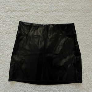 キッズ レザー ミニスカート 100cm ブラック