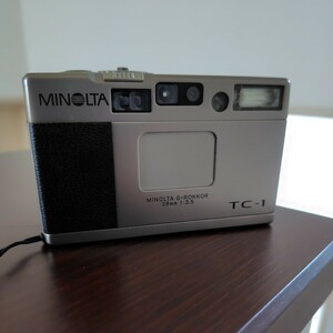 520円送■ケース付■MINOLTA TC-1 / MINOLTA G-ROKKOR 28mm F3.5 ミノルタ フィルムカメラ AFコンパクトカメラ■ コンパクトフィルムカメラ