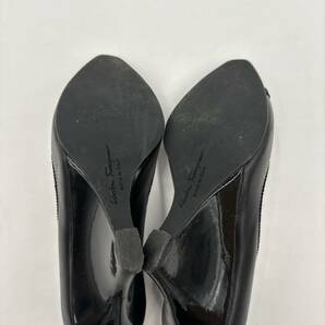 I ＊ イタリア製 '高級婦人靴' Salvatore Ferragamo サルヴァトーレフェラガモ 本革 ヴァラリボン ウエッジソール ヒール パンプス 6C 23cmの画像6