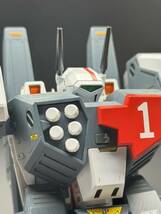 塗装済完成品　ハセガワVF-1J アーマード バルキリー_画像7