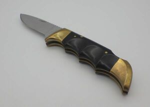 ●使用品 Kershaw カーショウ フォールディングナイフ 1050 アウトドア用品 キャンプ 登山 折り畳み サバイバル 中古 現状品