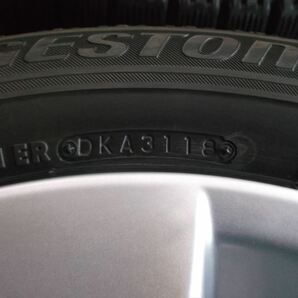 ★超特価！20アルファード純正 7.0J×17 IS33 114.3/5H 215/60R17 VRX付！ヴェルファイア・車検・純正戻しにも【B-722】の画像5