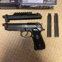 東京マルイ 電動ハンドガン M9A1 マウントレイルスライドセット マガジン2本　レール ベレッタ　（関連 M92F M9 m93r サムライエッジ）_画像2