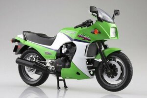 Aoshima завершил велосипед 1/12 Kawasaki GPZ900R Lime Green