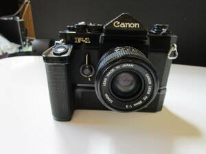 CANON　F-1　フイルムカメラ　後期モデル　レンズ　NEW　FD　35ｍｍ　F2　モータードライブ（動作しない）