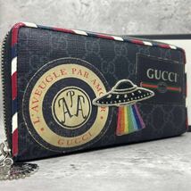 【希少/極美品】 GUCCI グッチ 長財布 ラウンドファスナー ナイトクーリエ UFO 蛇 惑星 PVC GG柄 黒 ブラック メンズ レディース 男女兼用_画像1