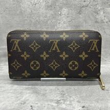 【極美品】 LOUIS VUITTON ルイヴィトン 長財布 ラウンドファスナー モノグラム ブラウン 茶色 レザー 本革 メンズ レディース ビジネス_画像3