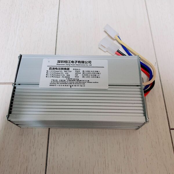 お値下げ！！12V 30A 360W DCのコンバーターの電圧調整器の電圧コンバーターの減少の変圧器へのDC36-72Vは防水す