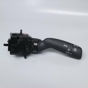 新車外し トヨタ純正 ターンシグナルスイッチ ウインカースイッチ C43CS2 / W14 K0010 43D123 ( ヤリス ヤリスクロス 等)　240301TF0035