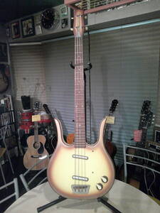 DANELECTRO 58 LONGHONE BASS ダンエレクトロ　５８ロングホーン・ベース