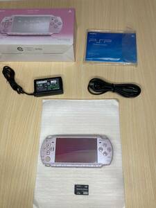 美品　PSP2000ピンク　メモリースティック充電器箱説付き　ソニー SONY プレイステーションポータブル 
