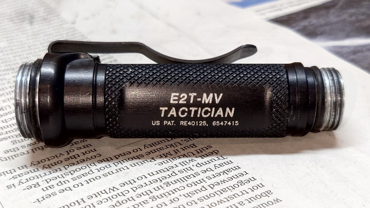 Yahoo!オークション -「surefire e1」(キャンプ、アウトドア用品 Yahoo!オークション -「surefire e1」(キャンプ、アウトドア用品