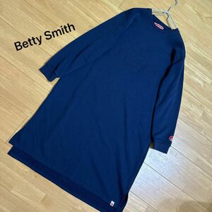 Betty Smith ベティスミス スウェットワンピ