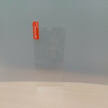 y032230fm iPhone 12 mini 用 強化ガラス 1枚 + レンズ保護フィルム 2枚 +ガイド枠 付き 硬度9H 飛散防止 高透明率 _画像2