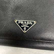 【贅沢品の極み】PRADA プラダ　長財布　カードケース　コインケース　三角プレート　本革　レザー　サフィアーノ　ブラック_画像2