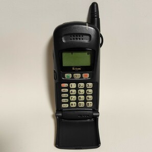  1円スタート NTT docomo 携帯電話 デジタルムーバ FJ841 純正ケース付の画像2