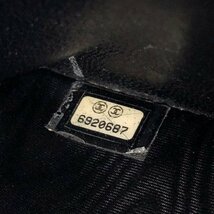 CHANEL　シャネル　キャビア　二つ折り財布　6920687　ブラック【CCAM6032】_画像8