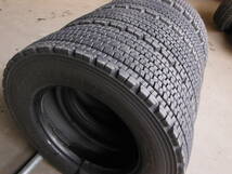 T1882　溝有 4本SET価格! 245/70R19.5 136/134J ブリヂストン BS W900 スタッドレス 245/70-19.5 245/70/19.5_画像2