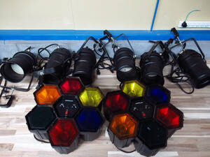  Play Tec PLAYTECH LEDPAR46 LED pearlite Studio Mai pcs lighting spotlight / disco light control shosho 2 mouth shipping 