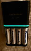 【送料無料】Panasonic パナソニック エボルタ エネループ 充電器＋単3充電池4本＋スペーサー4本の合計９点セット 新品_画像4