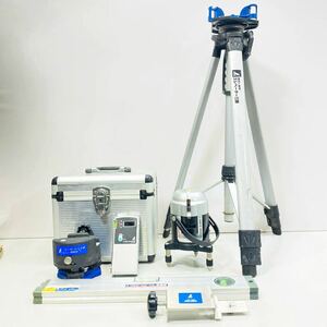 【240307-03】★付属品多数★ シンワ レーザー墨出し器 LASER ROBO Neo21 No.76410 レーザーロボ 受光機/三脚付き