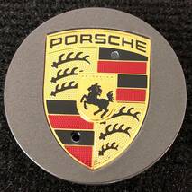 ポルシェ 65mm 純正ホイールセンターキャップ 2015-2018 Porsche Macan Center Cap 95B-601-150-A-88Z 新品 4個_画像2