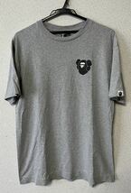 送料無料 A BATHING APE KAWS アベイシングエイプ カウズ TEE グレー Lサイズ 90s BAPE エイプ 猿迷彩 Tシャツ パーカー HUMAN MADE_画像1