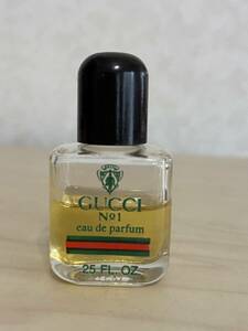 レア　GUCCI　NO1 パルファム　25FL.oz. ミニ香水 ボトルタイプ　定形外発送は220円 グッチ