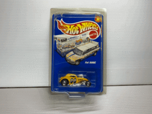 HotWheels Fiat 500C (16) 