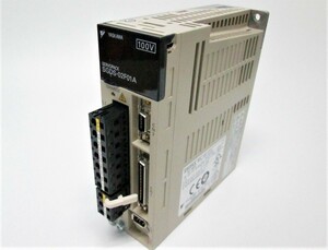 安川電機　ACサーボパック　SGDS-02F01A　未使用品