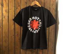 新品●レッド・ホット・チリ・ペッパーズ　プリントTシャツ●レッチリ/アンソニー/ファンク/ロックバンド/RHCP