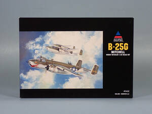 ■アキュレイト ミニチュア 3432　B-25G ミッチェル　1/48 プラモデル