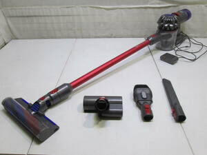 YK240326　dyson ダイソン V8 slim fluffy SV10K コードレス スティッククリーナー 掃除機 サイクロン