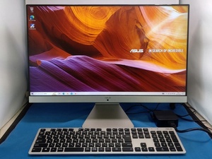 021517 ASUS Vivo AIO V241IC Core i3-7100U Mem8GB HDD1TB Win10Home JUNK