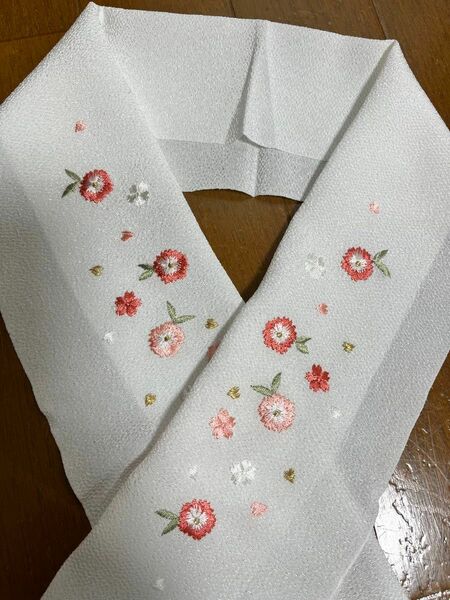 ⑥ 新品　刺繍　半襟　半衿　はんえり